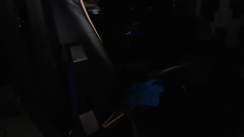 Snapshot of magxl21 chatting on January 24, 10:53 am magxl21 online show from January 24, 10:53 am