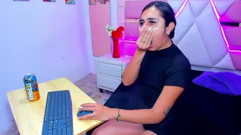 mahiara hot online show from July 7, 1:48 pm