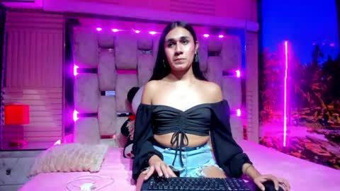 mahiara hot online show from July 14, 4:28 am
