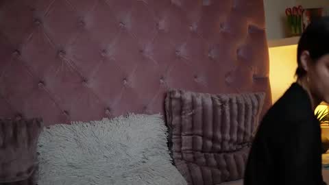  Maia  online show from October 12, 8:52 pm