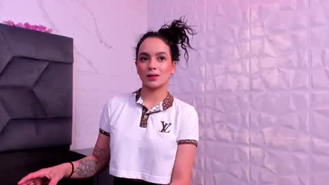 Maia  online show from October 4, 11:52 am