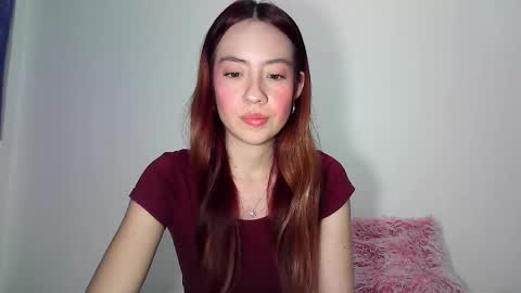 Snapshot of maiarosse_ chatting on October 28, 1:53 am MaiaRosse  online show from October 28, 1:53 am