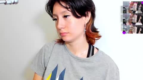 maibys online show from February 9, 4:16 am