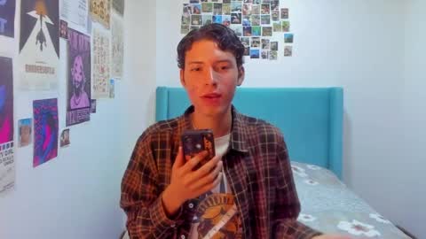 Maicol online show from April 5, 8:28 pm