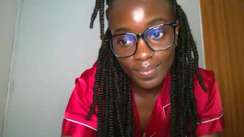 Snapshot of maicymiranda chatting on March 6, 12:30 pm TO MY GOOD SUPPORTERS KINDLY MAKE MY WISHES COME TRUE I LOVE YOU ALL I AM UNWELL BUT I WILL BE BACK SOON online show from March 6, 12:30 pm