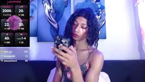 Bella Maidi online show from December 29, 4:30 pm