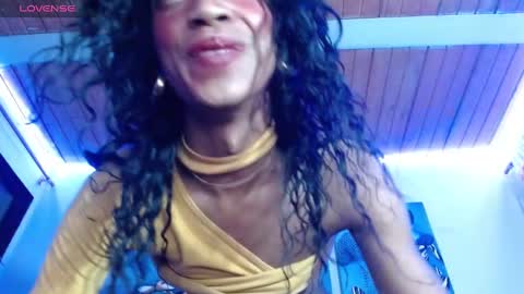 Bella Maidi online show from January 1, 11:38 am