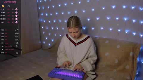 Your kitty online show from February 21, 3:54 pm