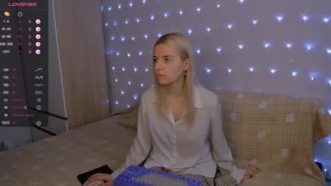 Your kitty online show from March 1, 2:59 am