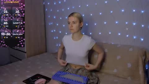 Your kitty online show from February 18, 3:52 pm