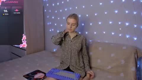 Your kitty online show from February 22, 3:32 pm