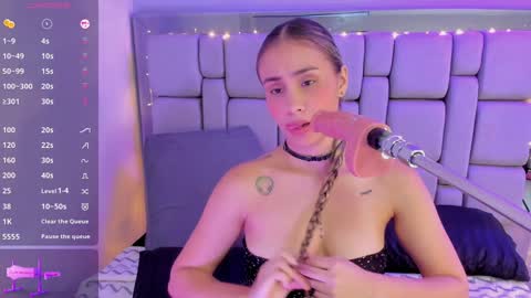 Maily  online show from December 29, 5:54 pm