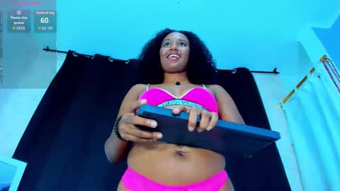 Snapshot of mailyn_er chatting on September 15, 9:04 pm Mailyn online show from September 15, 9:04 pm
