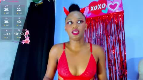 Mailyn online show from February 4, 8:36 pm