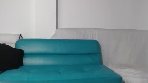 Snapshot of mailyn_gold chatting on June 26, 11:47 am mailyn_gold online show from June 26, 11:47 am