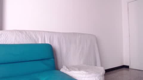 Snapshot of mailyn_gold chatting on July 11, 11:46 am mailyn_gold online show from July 11, 11:46 am