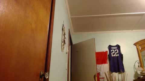 Snapshot of mainecollegeboy chatting on December 4, 12:52 am mainecollegeboy online show from December 4, 12:52 am