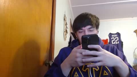 Snapshot of mainecollegeboy chatting on January 21, 8:00 pm mainecollegeboy online show from January 21, 8:00 pm