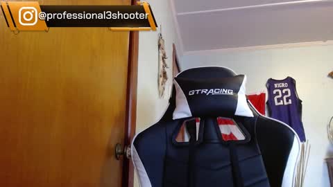 Snapshot of mainecollegeboy chatting on January 25, 4:03 pm mainecollegeboy online show from January 25, 4:03 pm