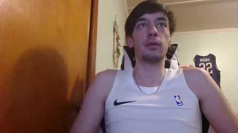 Snapshot of mainecollegeboy chatting on March 9, 10:41 am mainecollegeboy online show from March 9, 10:41 am