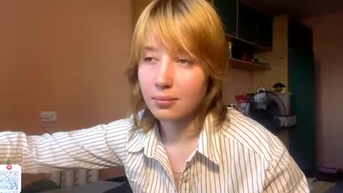 Snapshot of maisawin chatting on June 27, 2:01 pm Evie online show from June 27, 2:01 pm