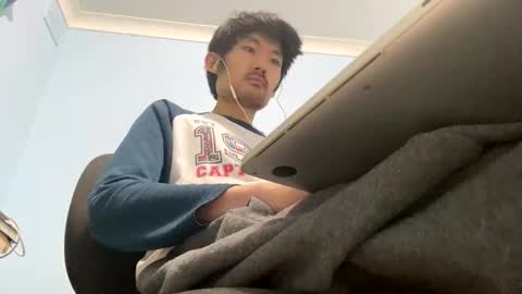 David Sae Hymn Cho online show from December 15, 3:38 pm