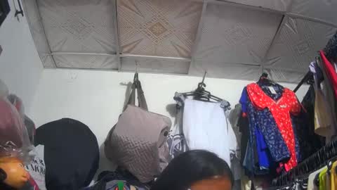 Snapshot of maite2020 chatting on December 7, 1:03 am maite2020 online show from December 7, 1:03 am