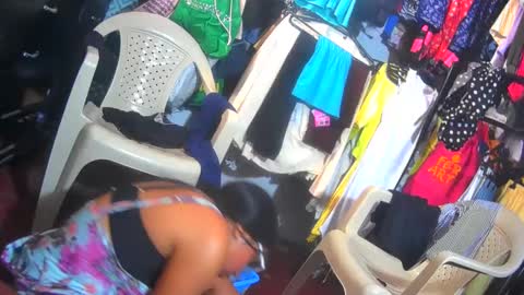 Snapshot of maite2020 chatting on December 11, 3:58 pm maite2020 online show from December 11, 3:58 pm