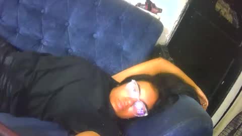 Snapshot of maite2020 chatting on December 17, 11:05 pm maite2020 online show from December 17, 11:05 pm