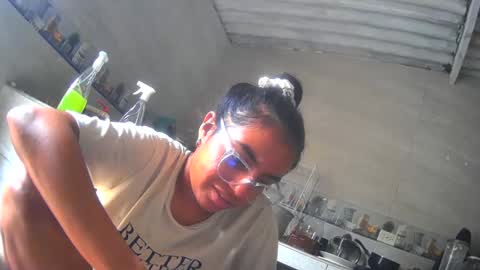 Snapshot of maite2020 chatting on December 28, 6:18 pm maite2020 online show from December 28, 6:18 pm