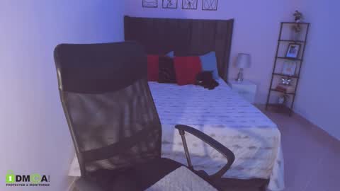 Maite online show from December 16, 3:55 am