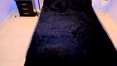 Snapshot of maite_stone1 chatting on November 11, 3:17 am MAITE STONE1 online show from November 11, 3:17 am