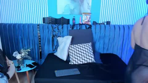 Maite and Lexy online show from March 3, 7:09 pm