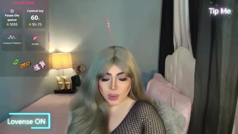 majestydannaxx online show from December 22, 3:14 am