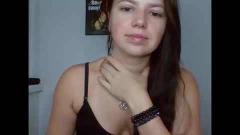 make_mesmile online show from October 21, 6:19 pm