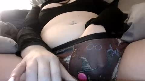 makemewatch online show from October 2, 9:33 pm