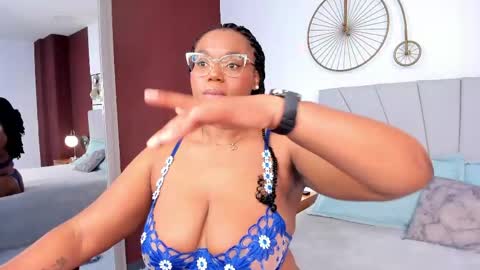 makena online show from April 15, 3:13 am