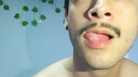 Snapshot of makenzy_darly chatting on January 20, 9:32 pm Makenzy darly online show from January 20, 9:32 pm