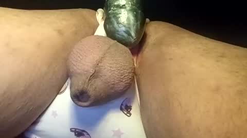 Snapshot of makeunumb88 chatting on March 29, 4:23 am makeunumb88 online show from March 29, 4:23 am