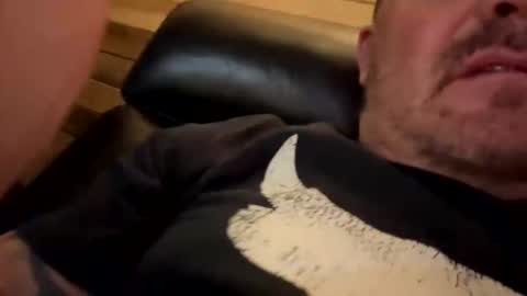 makeyousquirt1969 online show from February 4, 7:14 am