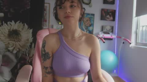 MakiyahBelle online show from April 8, 2:44 am