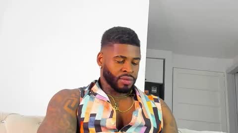 Makonnen online show from November 18, 5:34 am