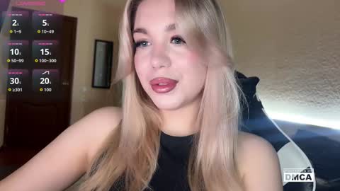 maksisisia online show from November 23, 1:44 pm