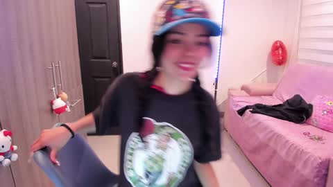 Snapshot of mal_norma chatting on January 30, 11:34 pm Mal Norma online show from January 30, 11:34 pm