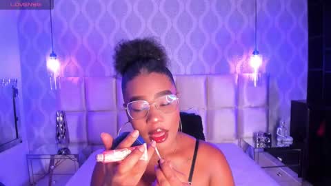 malaaiikaa online show from February 22, 8:31 pm