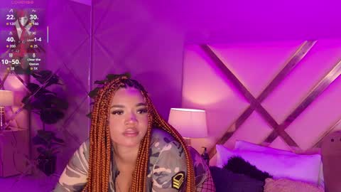 Snapshot of malaikabrown chatting on March 27, 5:02 am online show from March 27, 5:02 am