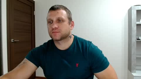 Snapshot of malchyshka chatting on October 18, 10:43 pm malchyshka online show from October 18, 10:43 pm