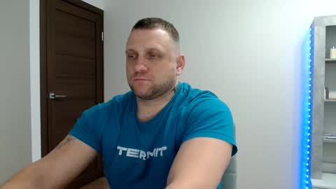 malchyshka online show from February 15, 12:47 pm