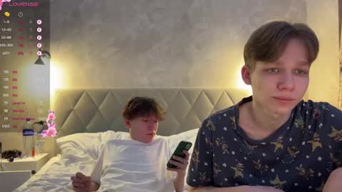 Snapshot of malcolm_yang chatting on February 2, 3:39 pm Tom and Mark 3 online show from February 2, 3:39 pm