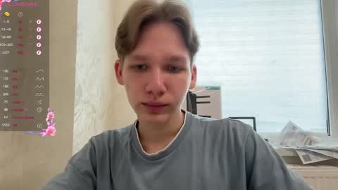 Snapshot of malcolm_yang chatting on February 9, 10:53 am Tom and Mark 3 online show from February 9, 10:53 am